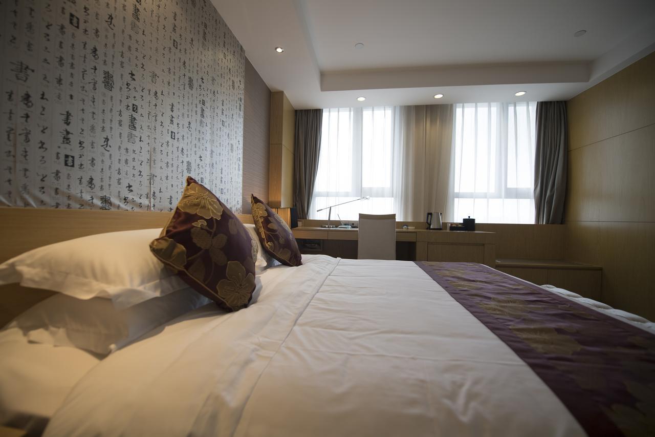 Suzhou Sun Plaza Hotel Ngoại thất bức ảnh