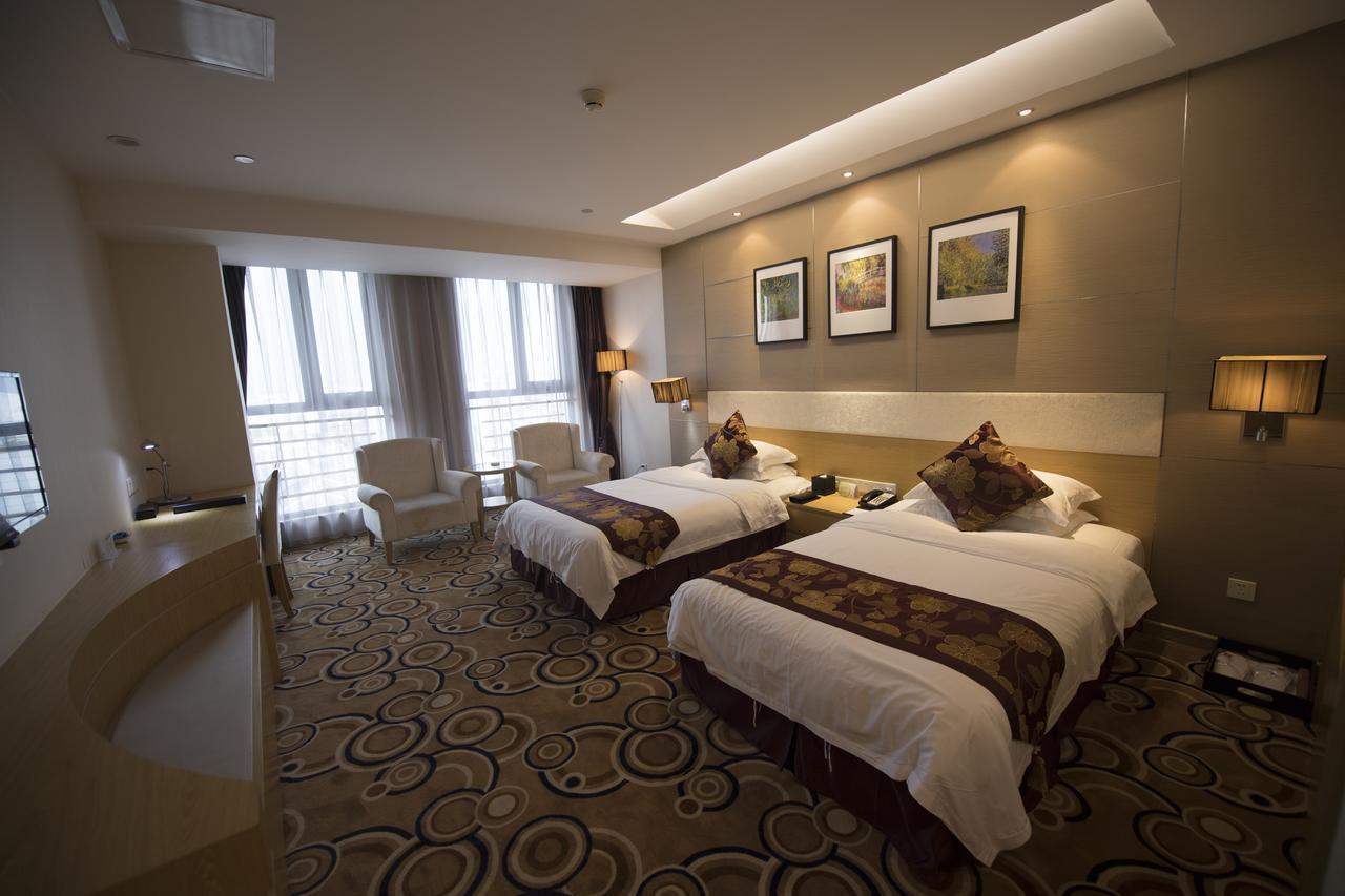 Suzhou Sun Plaza Hotel Ngoại thất bức ảnh
